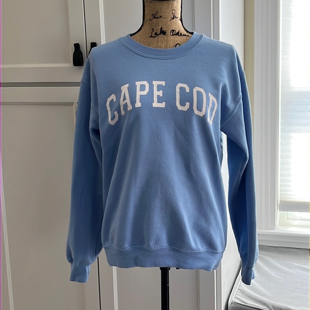 Cape Cod Crewneck 💙